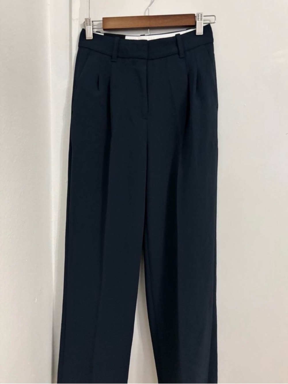 Aritzia WILFRED The Effortless Pant - Crepette | Dark Night Navy | Size 0 Short